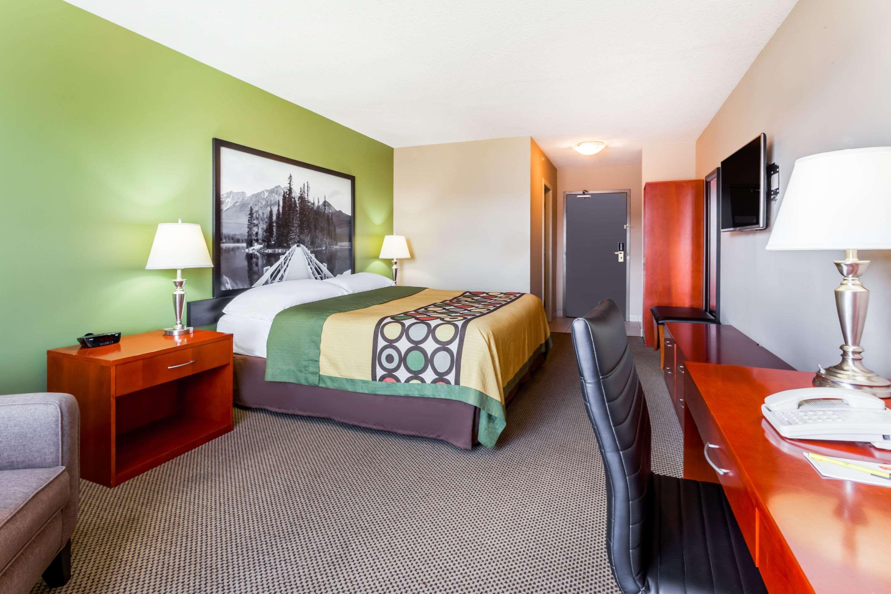 Super 8 By Wyndham Sherwood Park/Edmonton Area Bagian luar foto