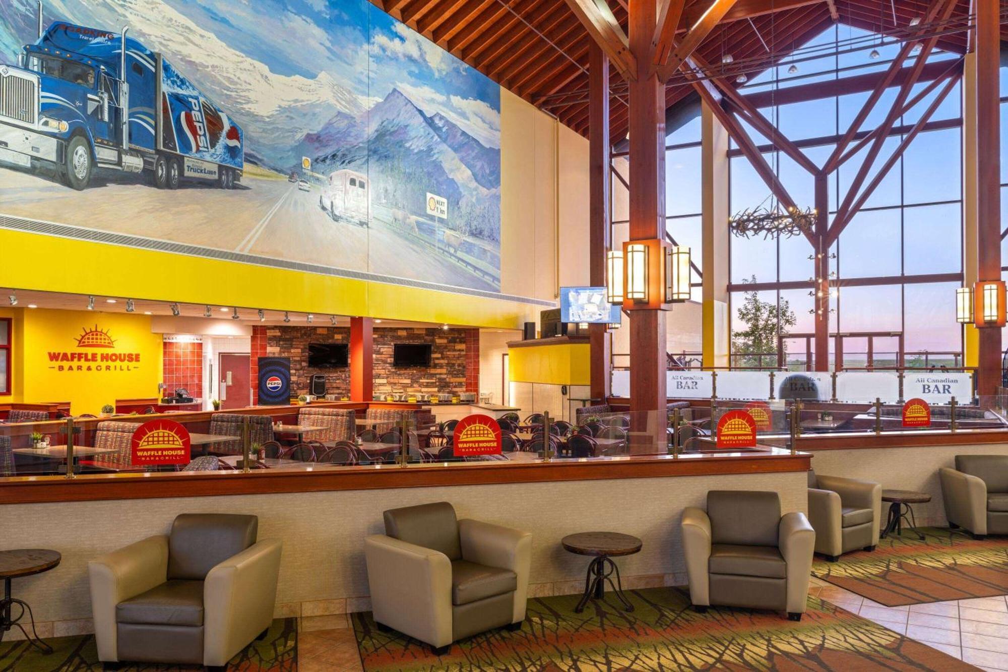 Super 8 By Wyndham Sherwood Park/Edmonton Area Bagian luar foto