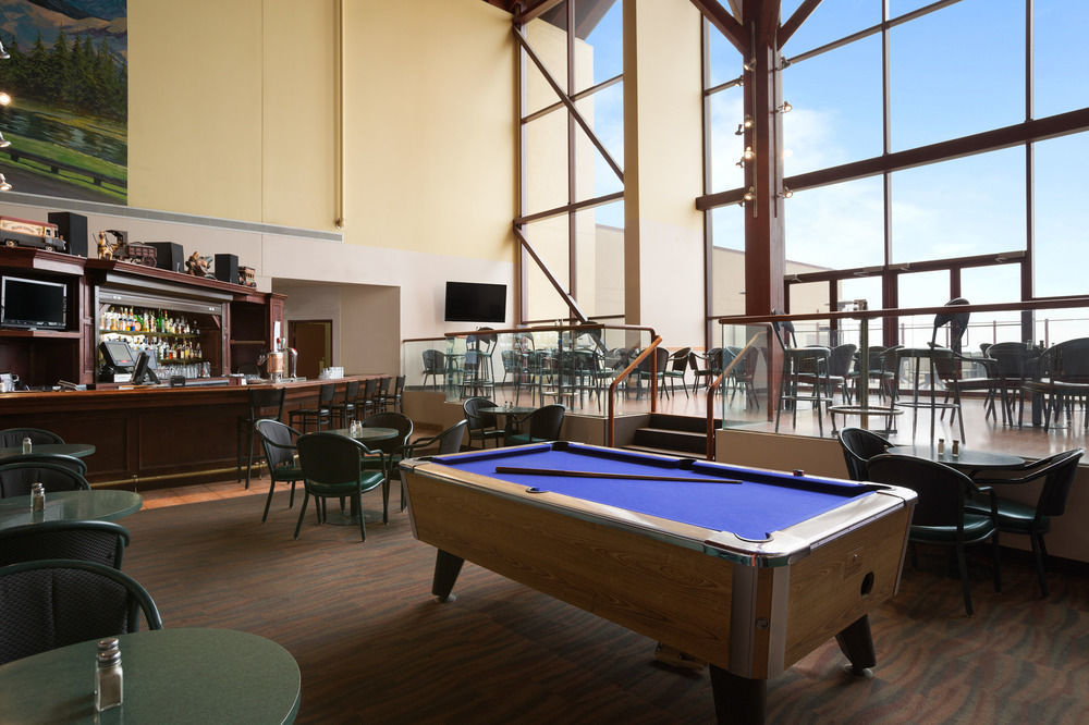 Super 8 By Wyndham Sherwood Park/Edmonton Area Bagian luar foto